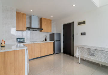 1 Bedroom Condo For Rent - Romduol City Condominium, Teuk Thla, Phnom Penh thumbnail