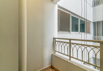 1 Bedroom Condo For Rent - De Castle Royal, BKK1, Phnom Penh thumbnail