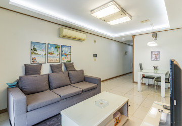 1 Bedroom Condo For Rent - De Castle Royal, BKK1, Phnom Penh thumbnail