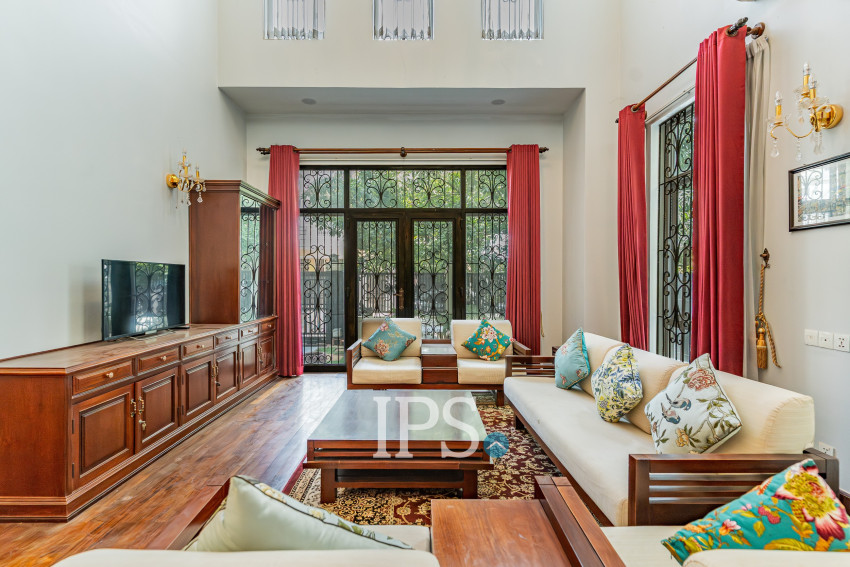 5 Bedroom Villa For Rent - Tonle Bassac, Phnom Penh