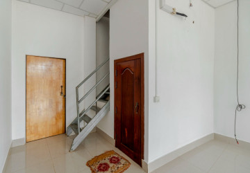 1 Bedroom Shophouse For Rent - Svay Dangkum, Siem Reap thumbnail