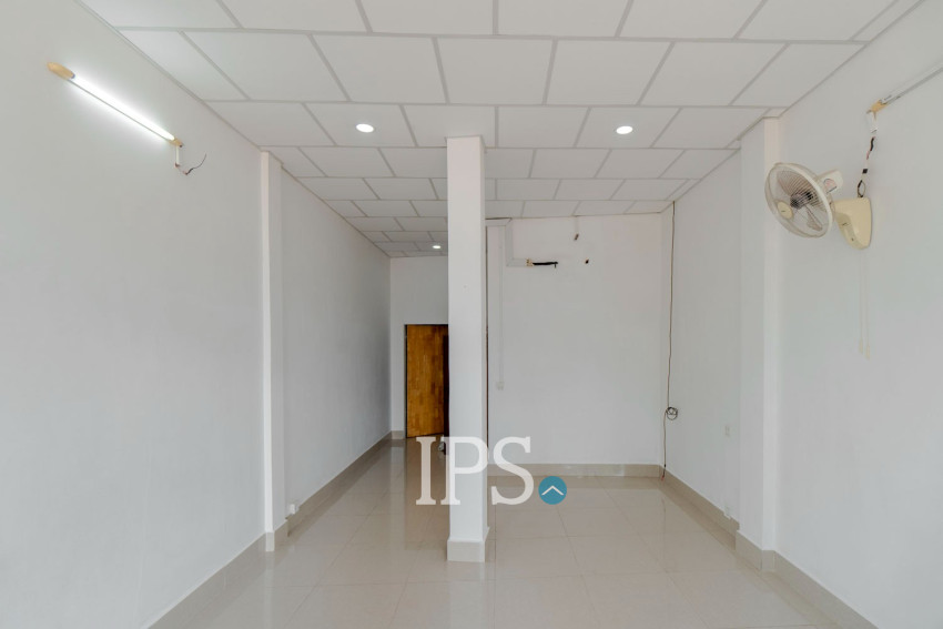 1 Bedroom Shophouse For Rent - Svay Dangkum, Siem Reap