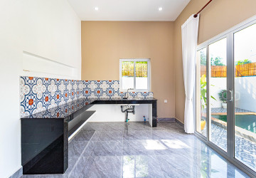 2 Bedroom Villa For Sale - Svay Dangkum, Siem Reap thumbnail