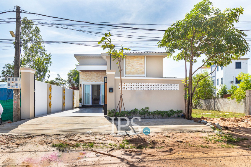 2 Bedroom Villa For Sale - Svay Dangkum, Siem Reap