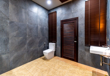 5 Bedroom  Villa For Rent - Sra Ngae, Siem Reap thumbnail