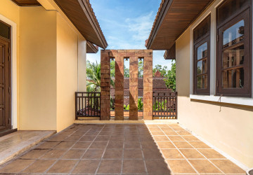 5 Bedroom  Villa For Rent - Sra Ngae, Siem Reap thumbnail