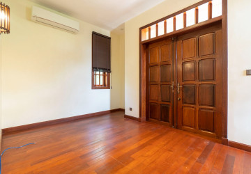 5 Bedroom  Villa For Rent - Sra Ngae, Siem Reap thumbnail