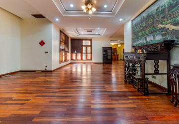 5 Bedroom  Villa For Rent - Sra Ngae, Siem Reap thumbnail