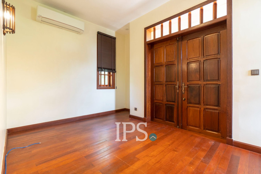 5 Bedroom Villa For Rent - Sra Ngae, Siem Reap