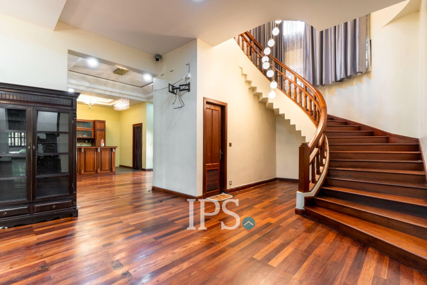 5 Bedroom Villa For Rent - Sra Ngae, Siem Reap