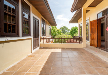 5 Bedroom  Villa For Rent - Sra Ngae, Siem Reap thumbnail