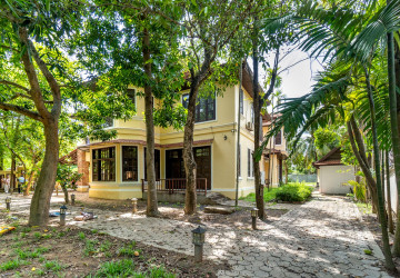 5 Bedroom  Villa For Rent - Sra Ngae, Siem Reap thumbnail