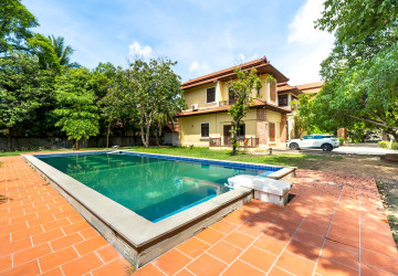 5 Bedroom  Villa For Rent - Sra Ngae, Siem Reap thumbnail