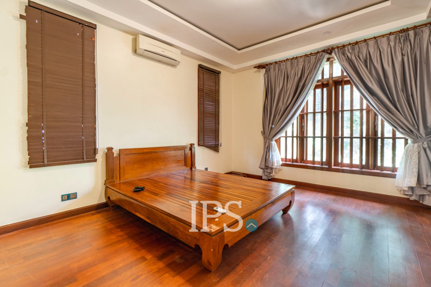 5 Bedroom Villa For Rent - Sra Ngae, Siem Reap