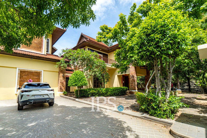 5 Bedroom Villa For Rent - Sra Ngae, Siem Reap