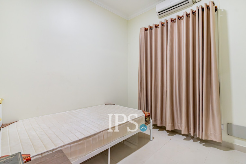 6 Bedroom Villa For Rent - Tonle Bassac, Phnom Penh