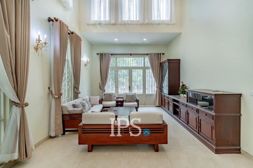 6 Bedroom Villa For Rent - Tonle Bassac, Phnom Penh