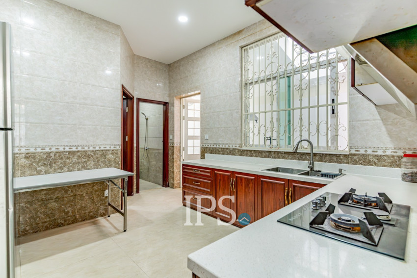 6 Bedroom Villa For Rent - Tonle Bassac, Phnom Penh