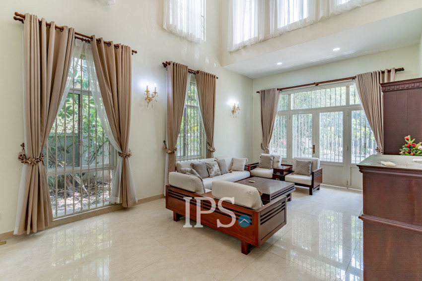 6 Bedroom Villa For Rent - Tonle Bassac, Phnom Penh