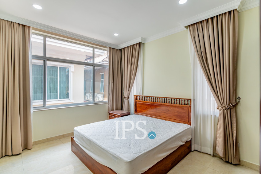 6 Bedroom Villa For Rent - Tonle Bassac, Phnom Penh