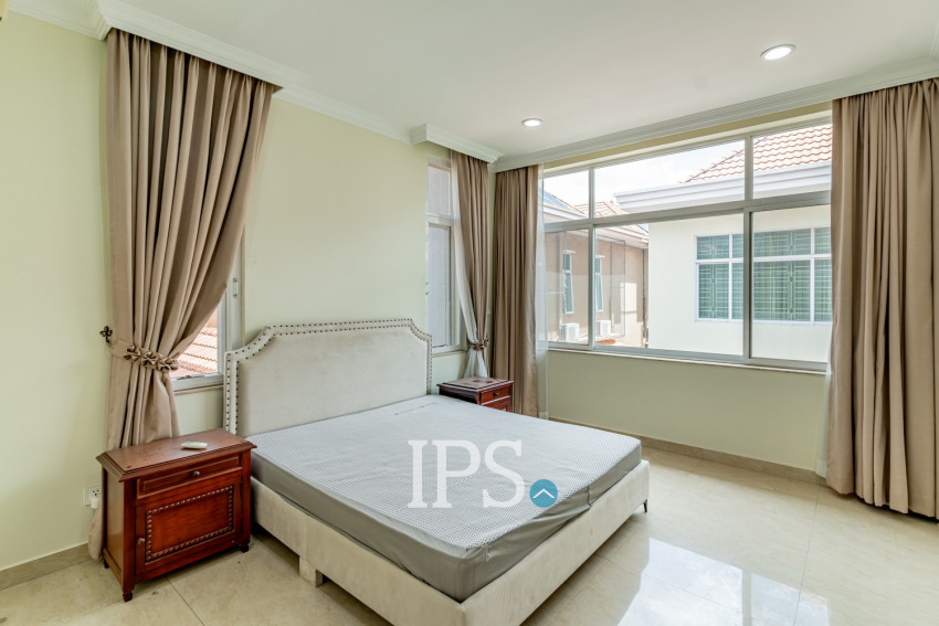6 Bedroom Villa For Rent - Tonle Bassac, Phnom Penh