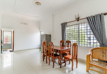 Renovated 3 Bedroom Apartment For Rent - Tonle Bassac, Phnom Penh thumbnail