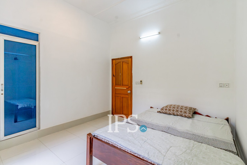 Renovated 3 Bedroom Apartment For Rent - Tonle Bassac, Phnom Penh
