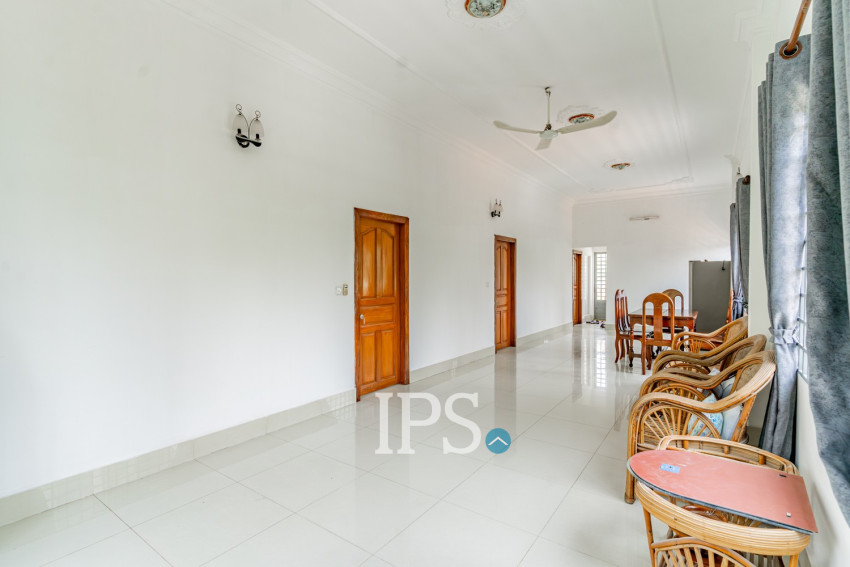 Renovated 3 Bedroom Apartment For Rent - Tonle Bassac, Phnom Penh
