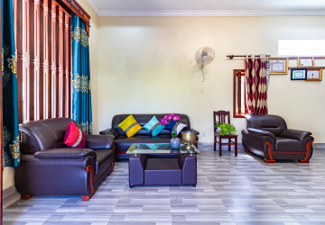 2 Bedroom House For Sale - Svay Dangkum, Siem Reap thumbnail