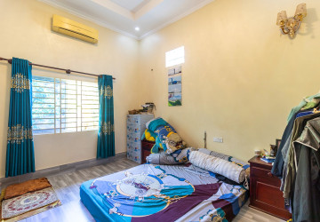 2 Bedroom House For Sale - Svay Dangkum, Siem Reap thumbnail