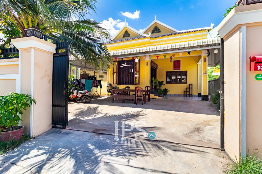 2 Bedroom House For Sale - Svay Dangkum, Siem Reap