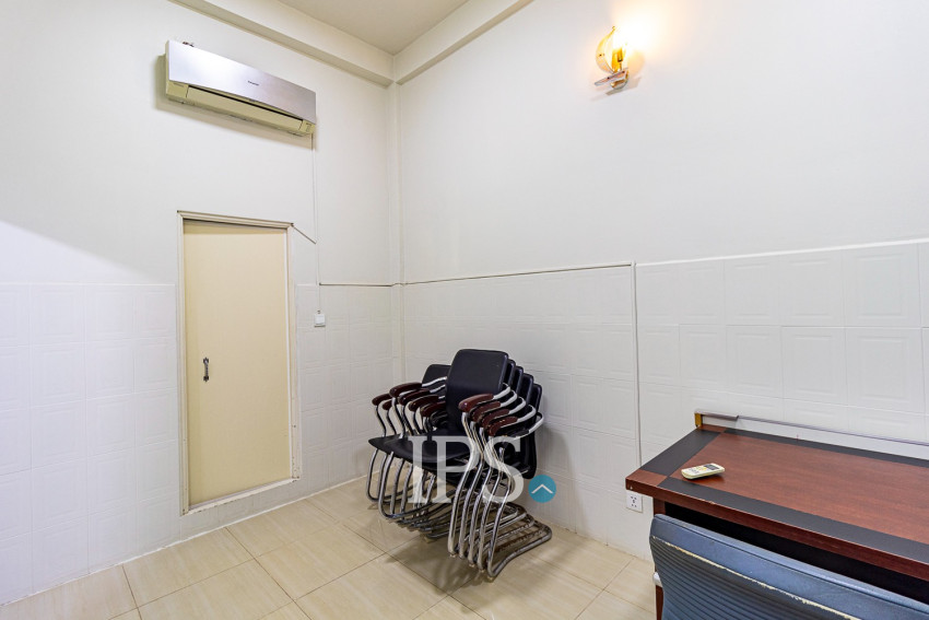1 Bedroom Shop House  For Rent - Svay Dangkum, Siem Reap