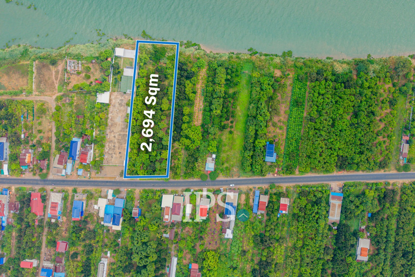 2694 Sqm Riverfront Land For Sale - Koah Reah, Lvea Aem, Kandal