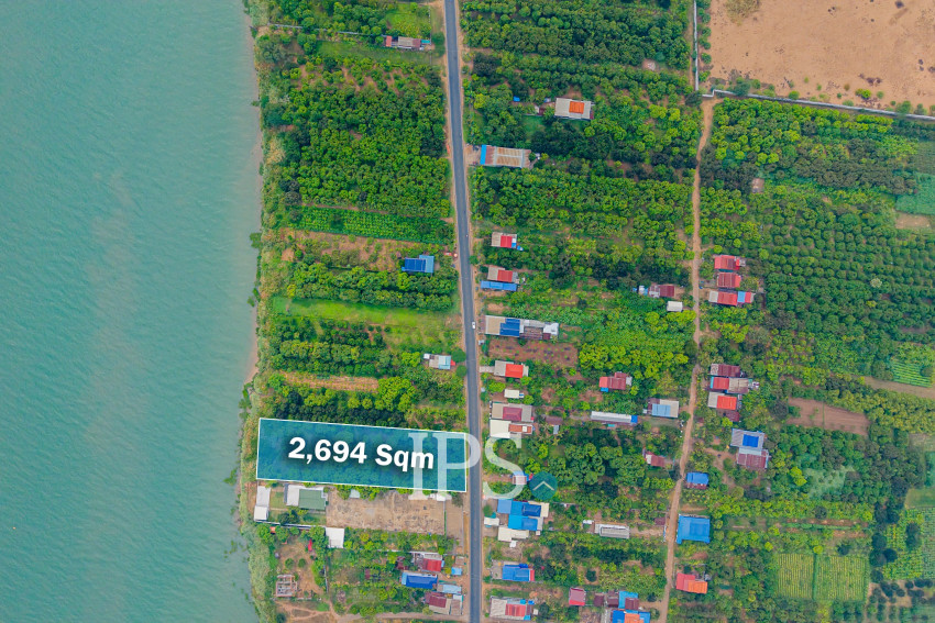 2694 Sqm Riverfront Land For Sale - Koah Reah, Lvea Aem, Kandal