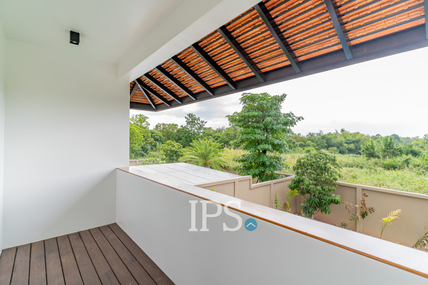 5 Bedroom Villa For Rent - Arey Ksat, Phnom Penh
