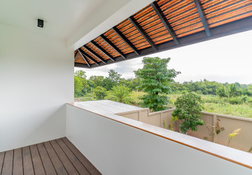 5 Bedroom Villa For Rent - Arey Ksat, Phnom Penh thumbnail