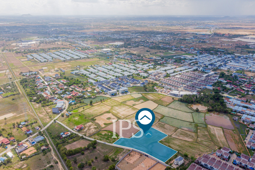 8235 sqm Land For Sale - Snaor, Phnom Penh