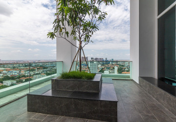 12nd Floor 2 Bedroom Condo For Rent - J Tower 2, BKK1, Phnom Penh thumbnail