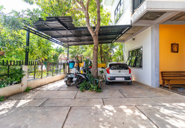 1 Bedroom Apartment For Rent - Svay Dangkum, Siem Reap thumbnail