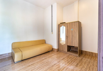 1 Bedroom Apartment For Rent - Svay Dangkum, Siem Reap thumbnail