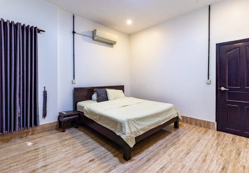 1 Bedroom Apartment For Rent - Svay Dangkum, Siem Reap thumbnail