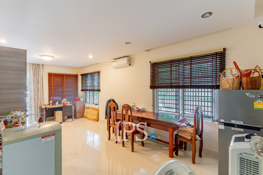 2 Bedroom Link Villa LC1 - Borey PengHouth Mercuran 2, Chbar Ampov, Phnom Penh