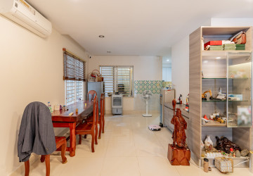 2 Bedroom Link Villa LC1 - Borey PengHouth Mercuran 2, Chbar Ampov, Phnom Penh thumbnail
