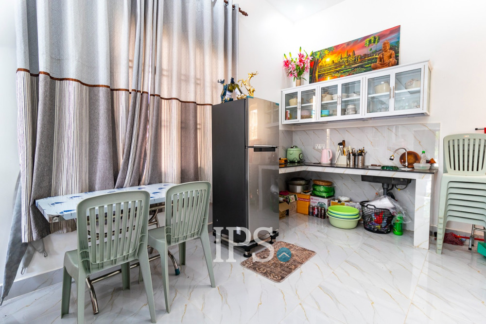 2 Bedroom House For Rent - Svay Dangkum, Siem Reap - Image 5