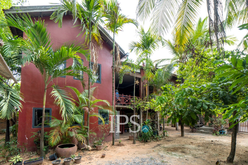 ផ្ទះ 2 បន្ទប់គេង សម្រាប់លក់ - ស្លក្រាម, សៀមរាប