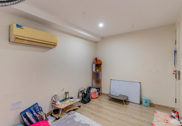 2 Bedroom Condo For Rent - L Tower, Beoung Tumpun 2,  Phnom Penh thumbnail