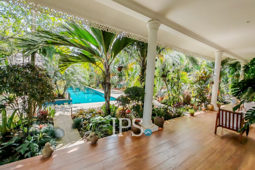2 Bedroom Villa For Sale- Tuek Chhuo, Kampot