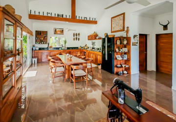2 Bedroom Villa  For Sale- Tuek Chhuo, Kampot thumbnail