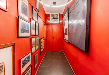 Renovated 2 Bedroom Apartment For Rent - Phsar Chas, Phnom Penh thumbnail