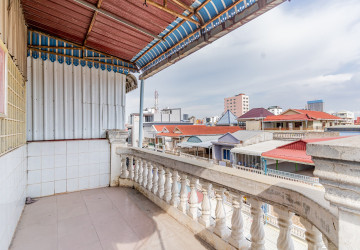 3 Bedroom Townhouse For Sale - BKK3, Phnom Penh thumbnail